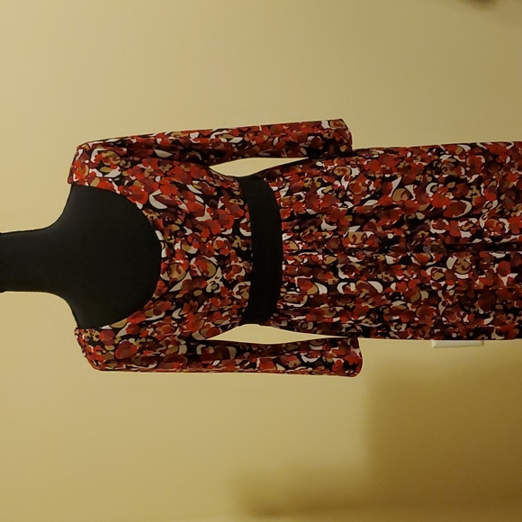 TIANA B. - Picture 4 of 7